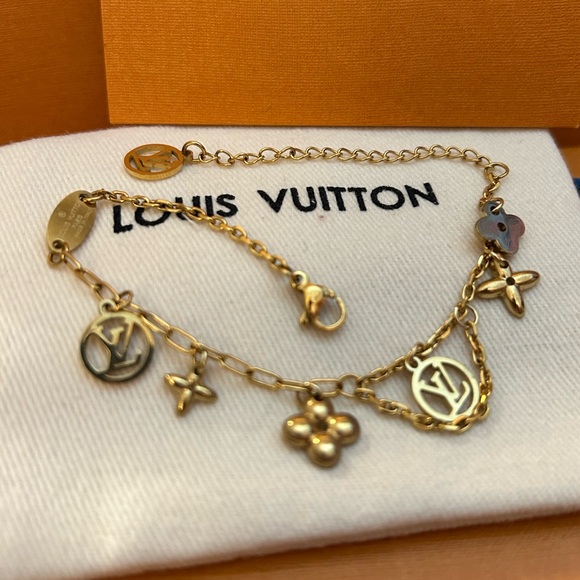 Authentic Louis Vuitton Brassle Blooming M64858 Bracelet. - Picture 9 of 14